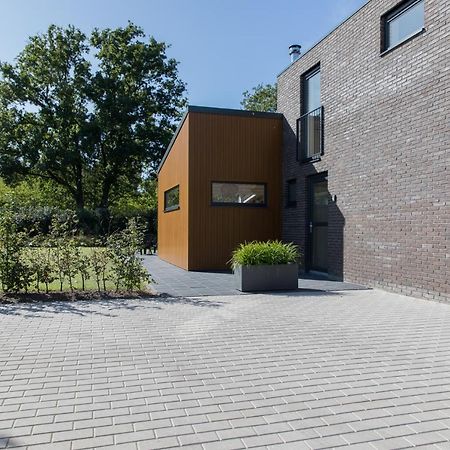 Vakantiehuis Eikzicht Gelegen Aan Het Bos Elsloo  Экстерьер фото